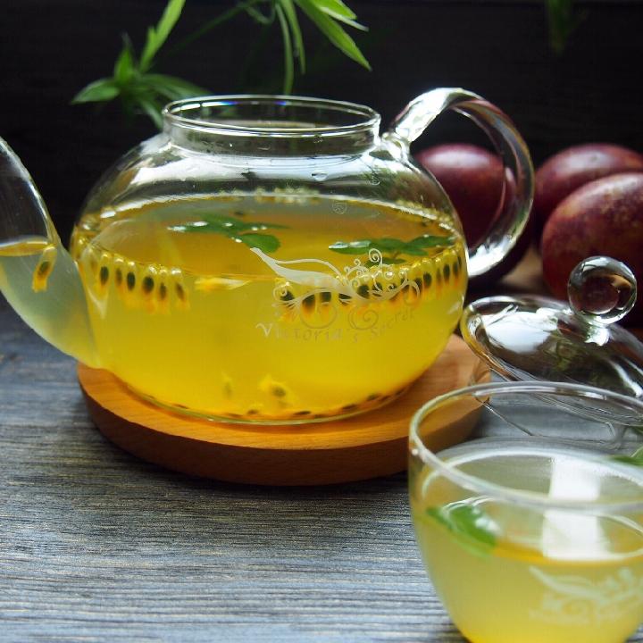 柠檬百香果乌龙茶