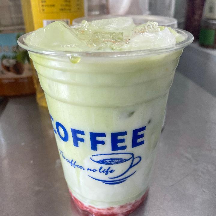 草莓抹茶牛乳