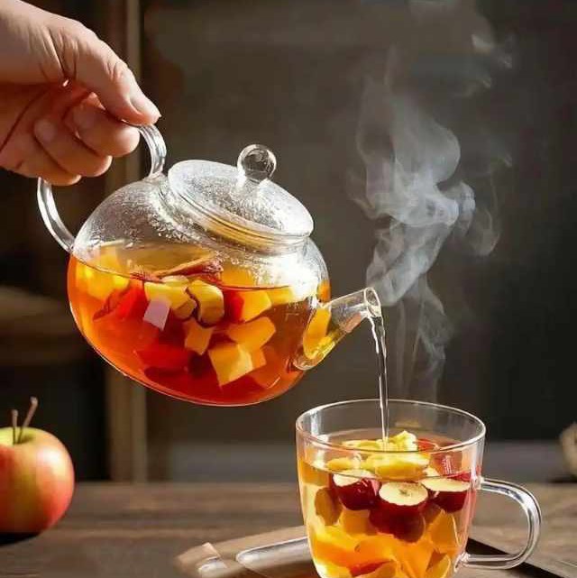 苹果姜枣茶