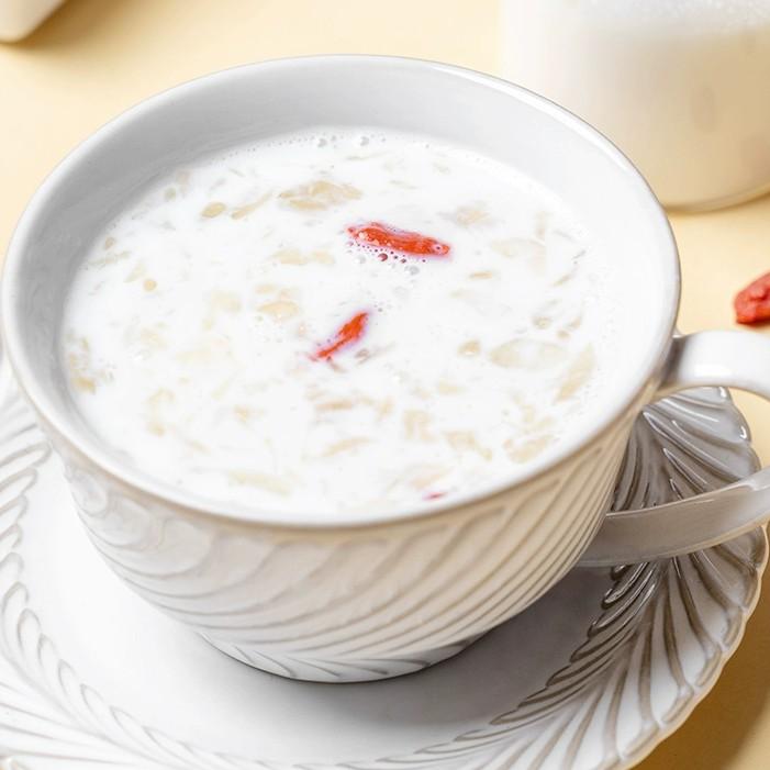 银耳羹