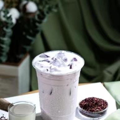 黑加仑啵啵鲜奶茶