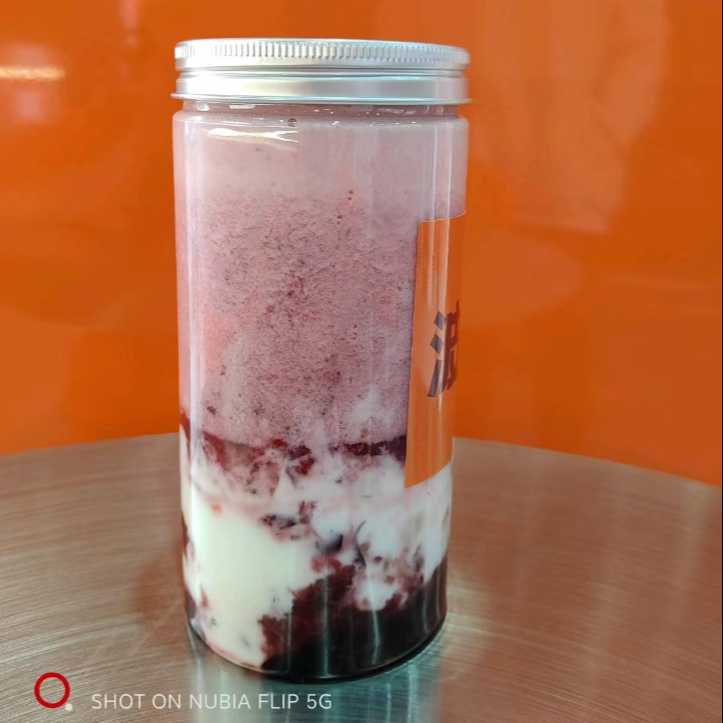 车厘子酸奶